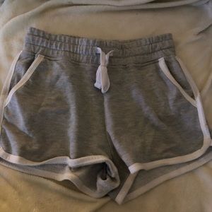 Grey comfy shorts